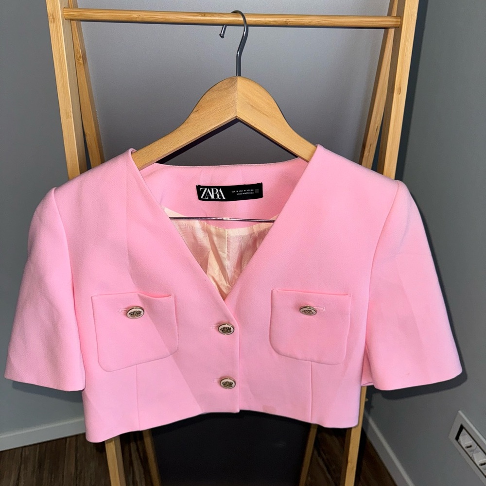 Zara Light Pink Cropped Short-Sleeve Blazer